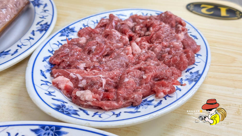 【新店阿輝牛肉城】新店老字號牛肉火鍋，大坪林人氣排隊牛肉火鍋