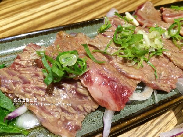 三重平價日本料理推薦；海鹽霜降牛肉超好吃啦！//楢餖園和食處